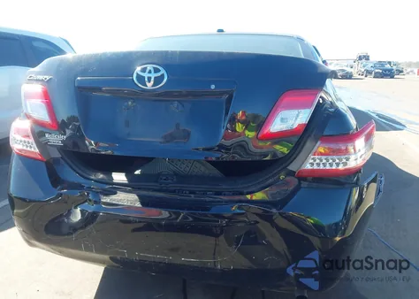 2010 Toyota Camry z USA, uszkodzony, nr VIN 4T4BF3EK4AR068235